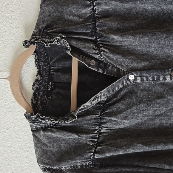 Rails denim button Down Long Sleeve shirt Black Washed Size XS - Picture 5 of 13